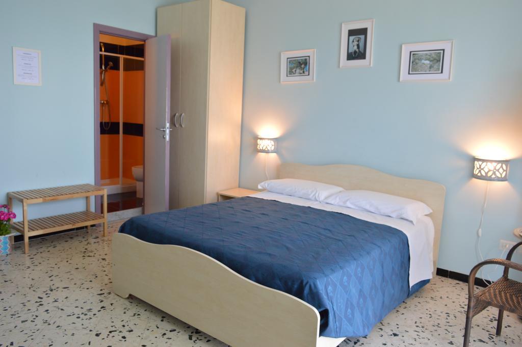B&B Fronte Del Mare Салерно Екстериор снимка